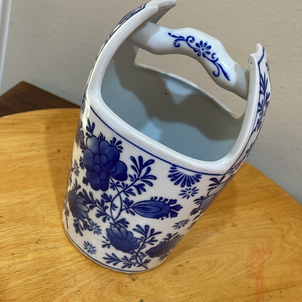 Ceramic bucket pail vase - Picture 5 of 5